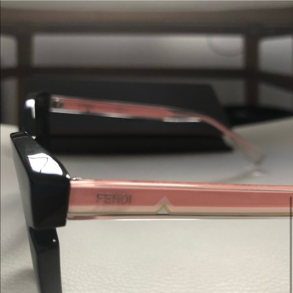 TRADED! Fendi Cateye Sunglasses - Picture 4 of 6